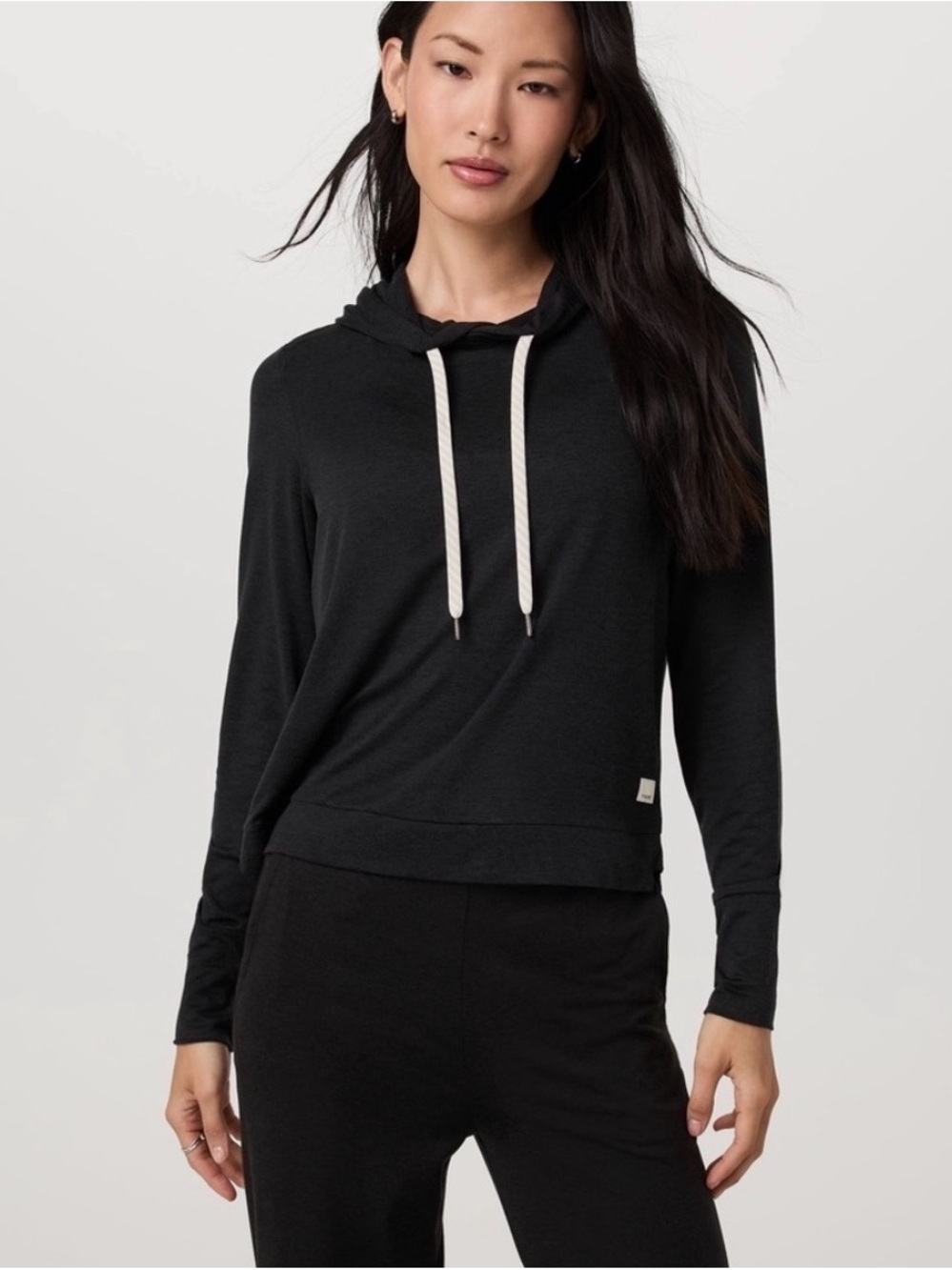 Vuori Half Zip Crop Fit Hoodie Heathered Black